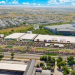 Vista aérea del Parque Comercial en La Montaña