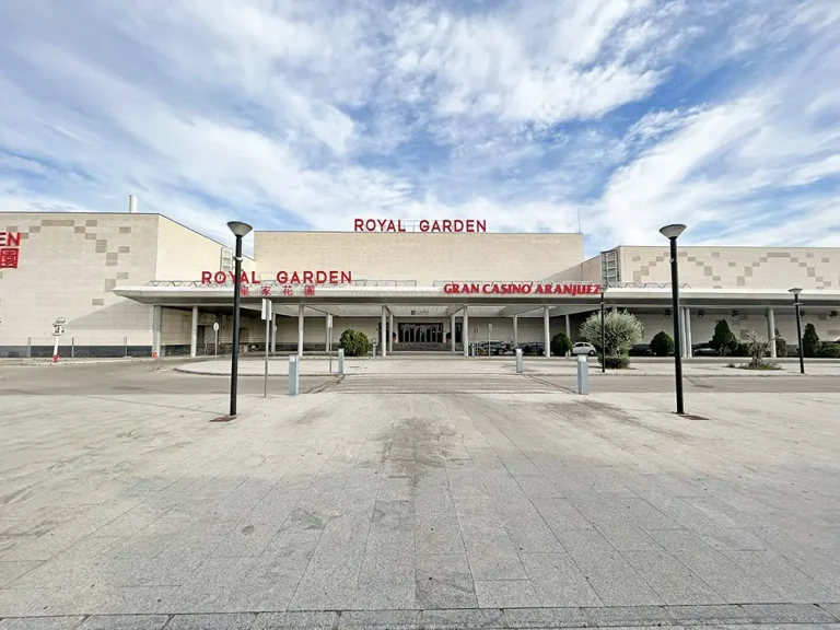Entrada del Gran Casino de Aranjuez