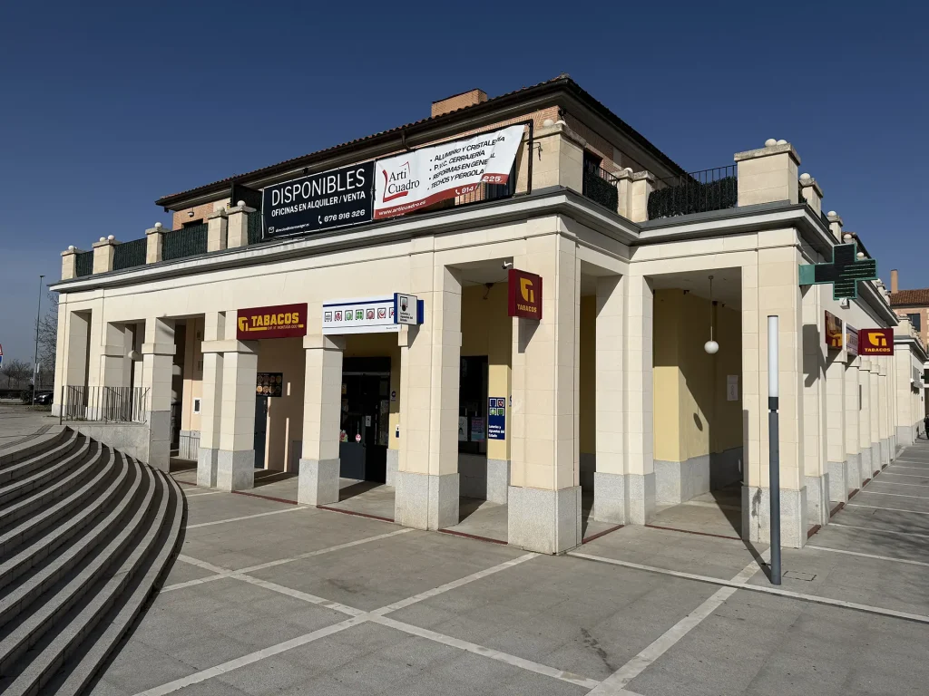 Fachada Estanco La Montaña