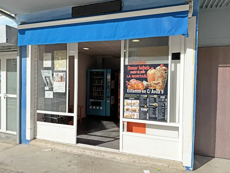 Entrada a las Máquinas expendedoras