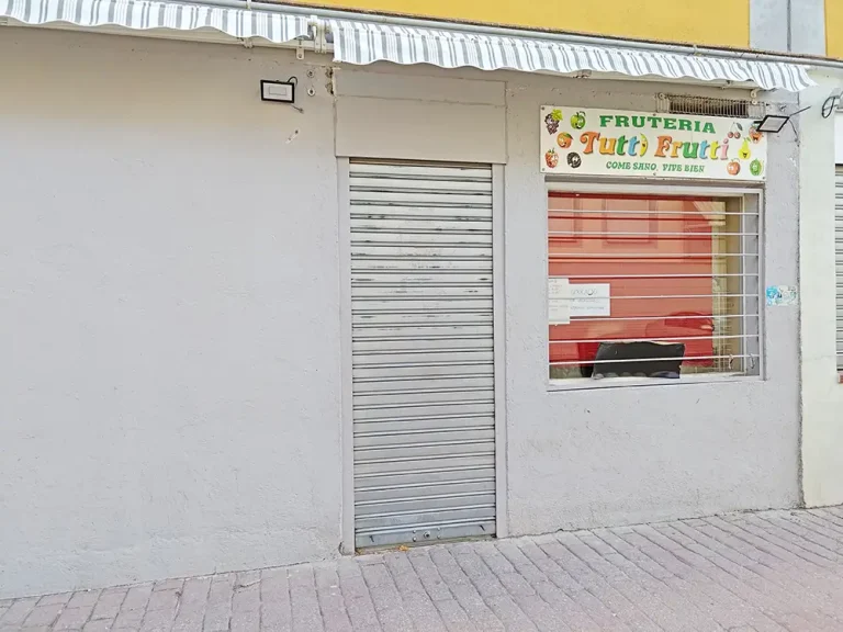 Entrada a la tienda Tutti Frutti